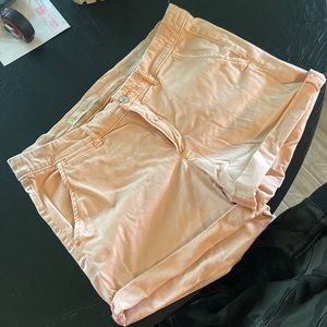 Size 32 pilcro shorts.
